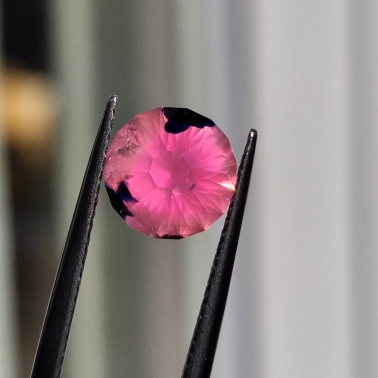 2.9 ct Winza Sapphire